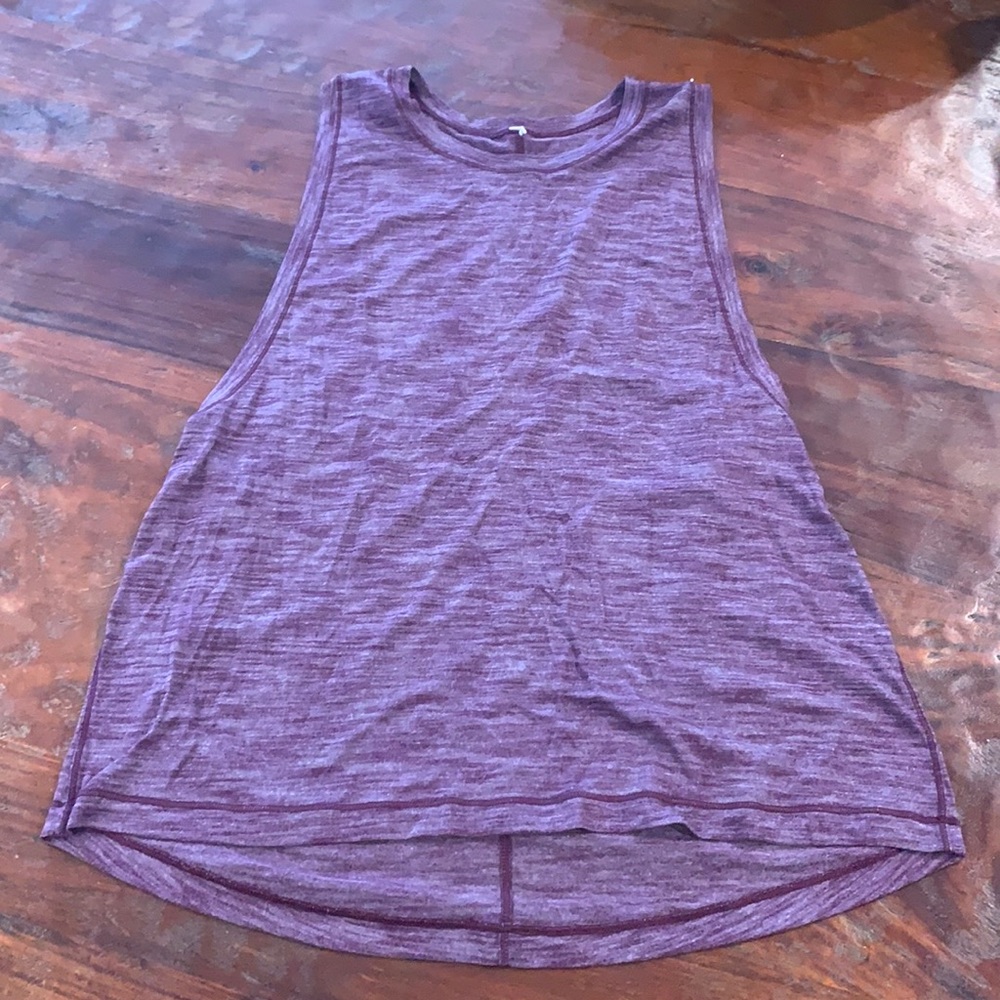 Lululemon muscle tee